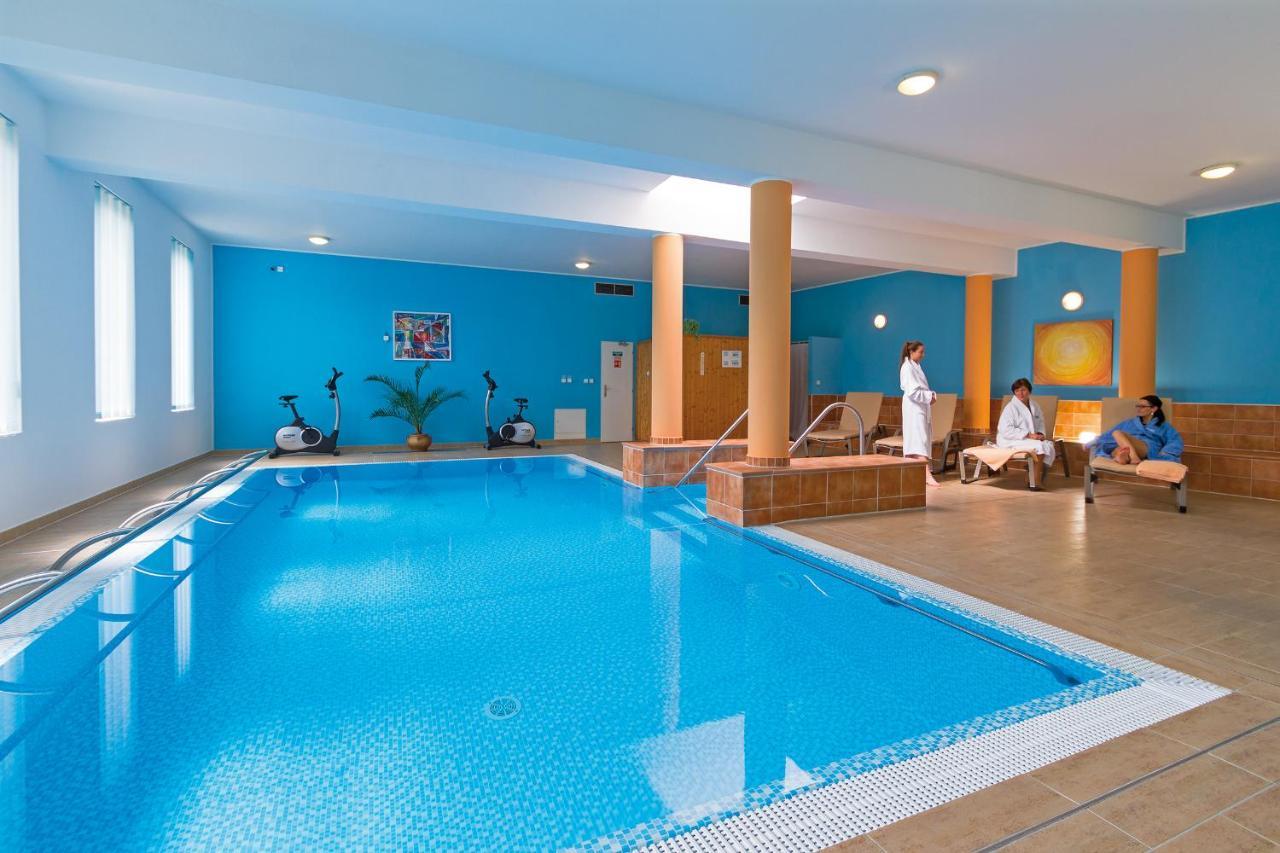 Spa Hotel Centrum Frantiskovy Lazne Exterior photo