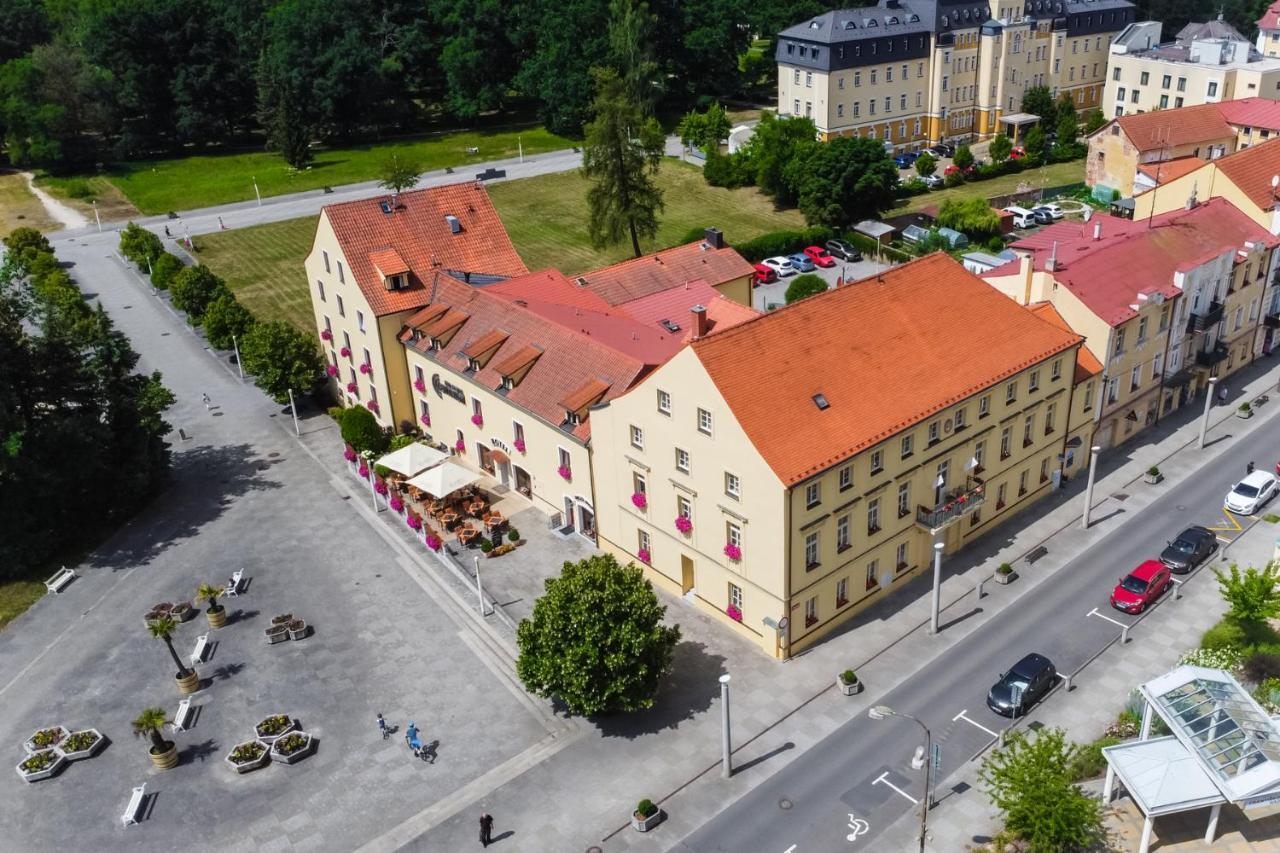 Spa Hotel Centrum Frantiskovy Lazne Exterior photo